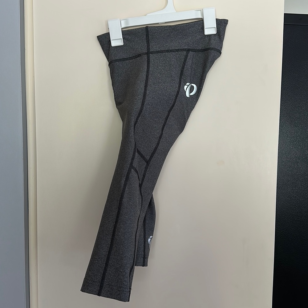 Pearl Izumi biking capris with padding